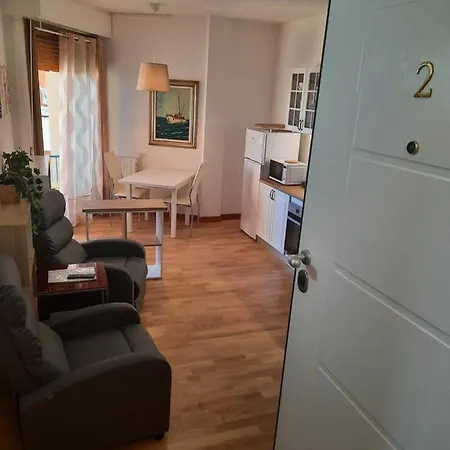 Apartamento Happy Moments 2 *